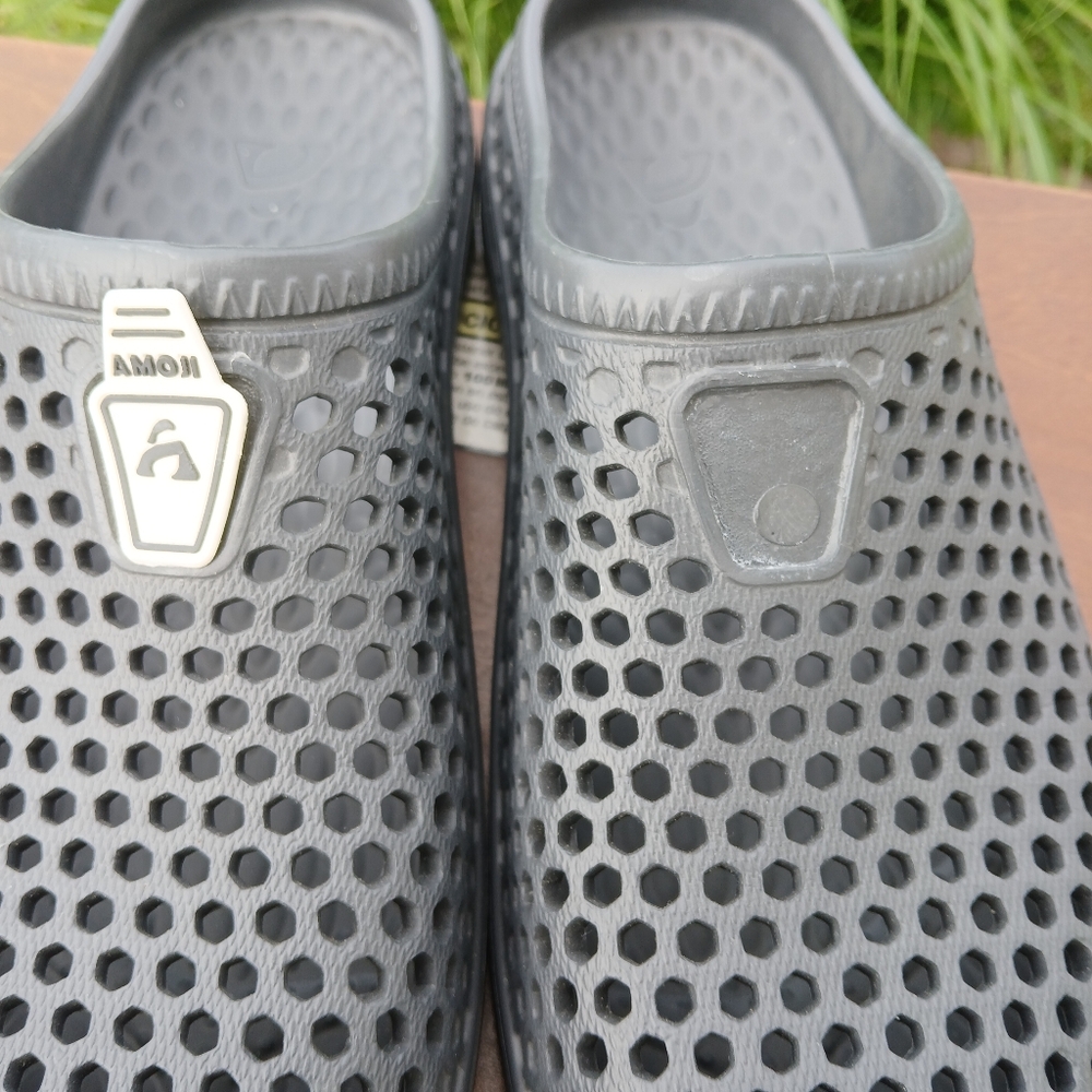 Gray Slip-On Clogs - Picture 3 of 9